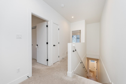 Mudroom Photo of 23 19330 Fairway Drive, Surrey, BC