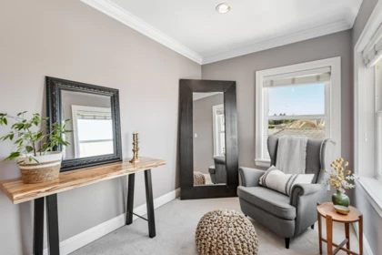Basement Recreation Room Photo of 17421 1a Avenue, Surrey, BC