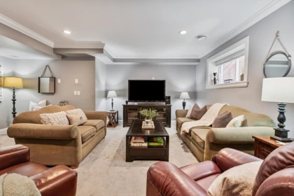 Staircase Photo of 17421 1a Avenue, Surrey, BC