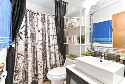 Guest Bathroom Photo of 4987 Hoy Street, Vancouver, BC