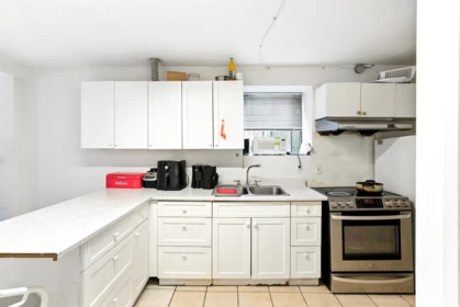 Laundry Room Photo of 4987 Hoy Street, Vancouver, BC