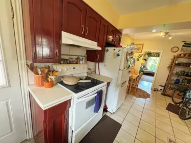 Kitchen Island Photo of 5569 Culloden Street, Vancouver, BC