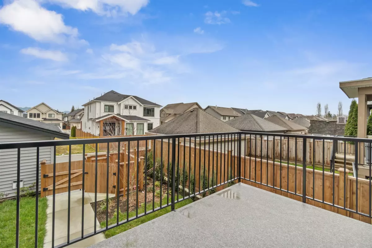 Basement Recreation Room Photo of 20999 83 Avenue, Langley, BC