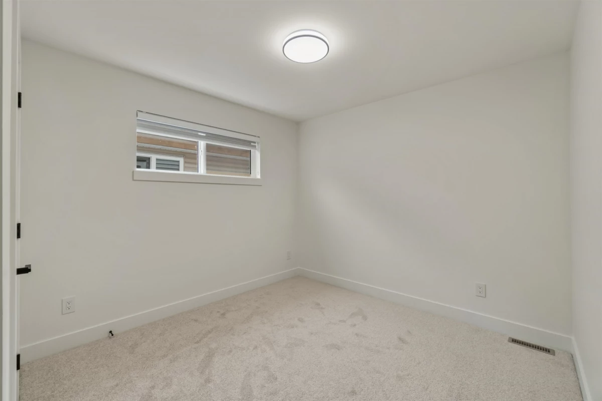 Bedroom 3 Photo of 20999 83 Avenue, Langley, BC