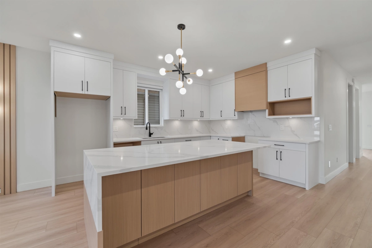 Breakfast Nook Photo of 20999 83 Avenue, Langley, BC