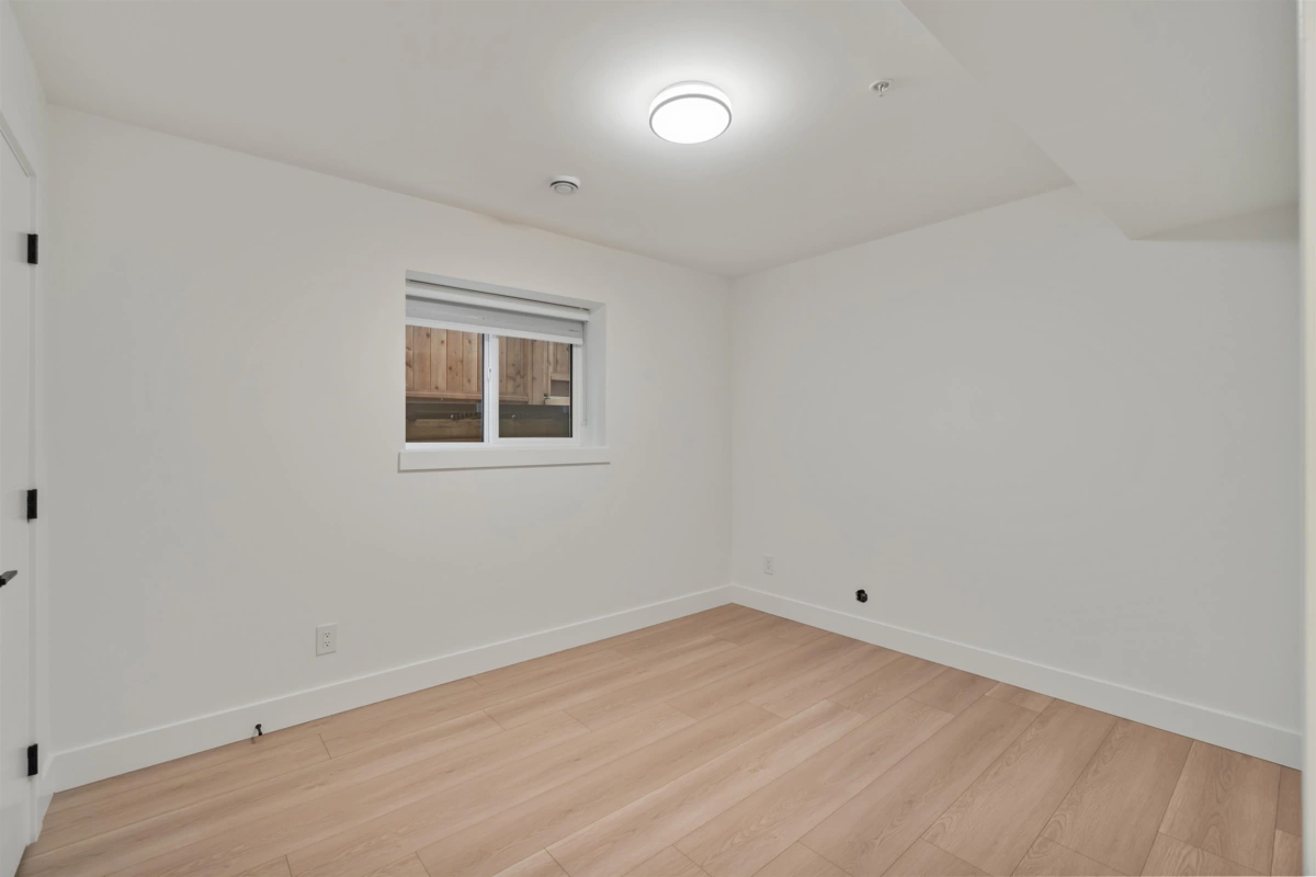 Entry Foyer Photo of 20999 83 Avenue, Langley, BC