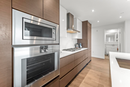 408 5693 Elizabeth Street, Vancouver, BC, Vancouver — Apartment/Condo for sale