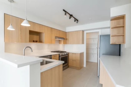 303 3580 W 41st Avenue, Vancouver, BC, Vancouver — Apartment/Condo for sale