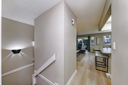 1436 Pitt River Road, Port Coquitlam, BC