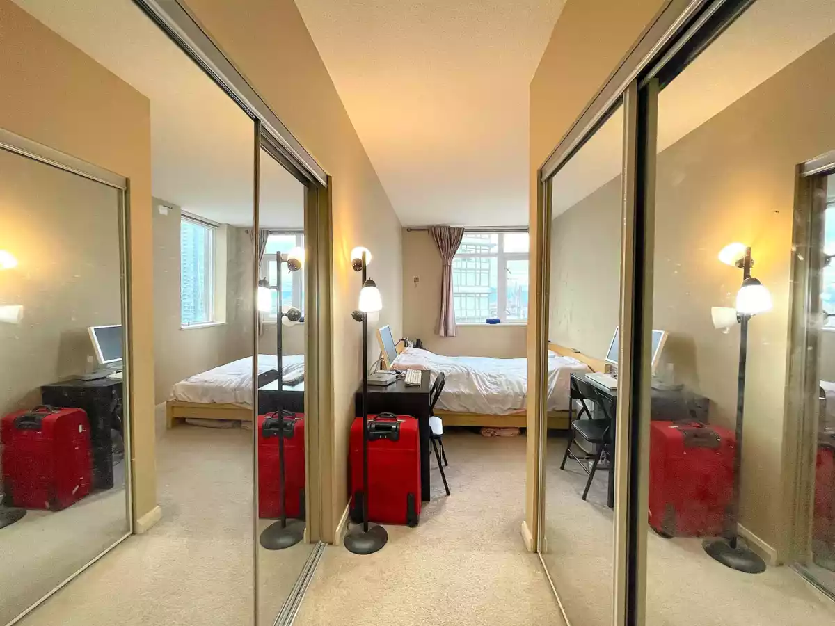 Bedroom 4 Photo of 2602 892 Carnarvon Street, New Westminster, BC