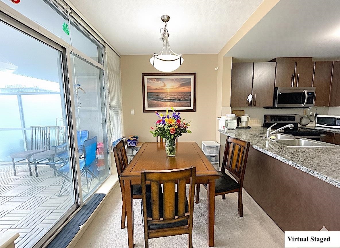 Breakfast Nook Photo of 2602 892 Carnarvon Street, New Westminster, BC