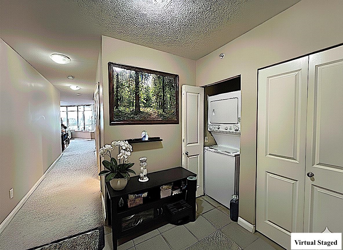Dining Area Photo of 2602 892 Carnarvon Street, New Westminster, BC