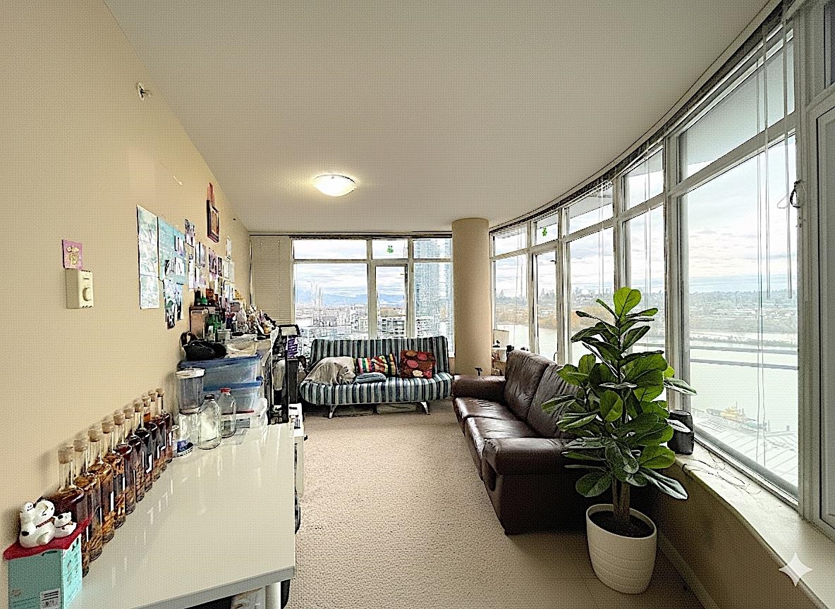 Primary Bathroom Photo of 2602 892 Carnarvon Street, New Westminster, BC