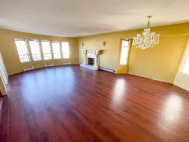 12476 75a Avenue, Surrey, BC, Surrey — Single Family Residence for sale