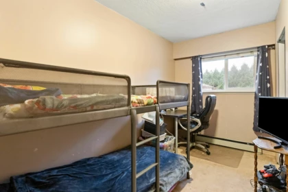 Office / Den Photo of 21127 Wicklund Avenue, Maple Ridge, BC