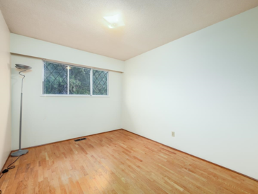 Hallway Photo of 6031 Alta Court, Richmond, BC