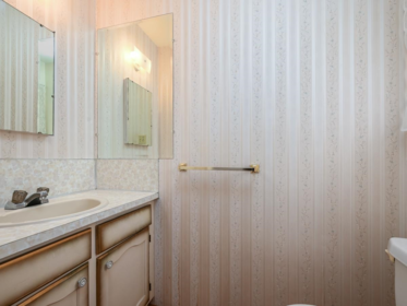Mudroom Photo of 6031 Alta Court, Richmond, BC