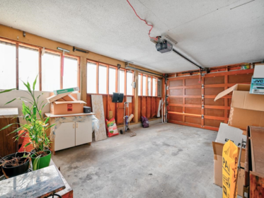 Walk-In Closet Photo of 6031 Alta Court, Richmond, BC
