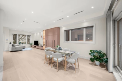 Breakfast Nook Photo of 7851 Cartier Street, Vancouver, BC