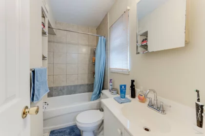 Swimming Pool Photo of 11300 Seafield Crescent, Richmond, BC