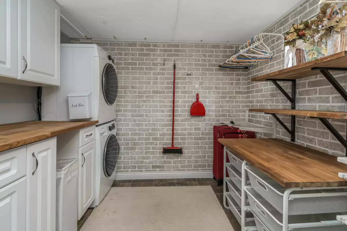 Laundry Room Photo of 20 9080 198 Street, Langley, BC