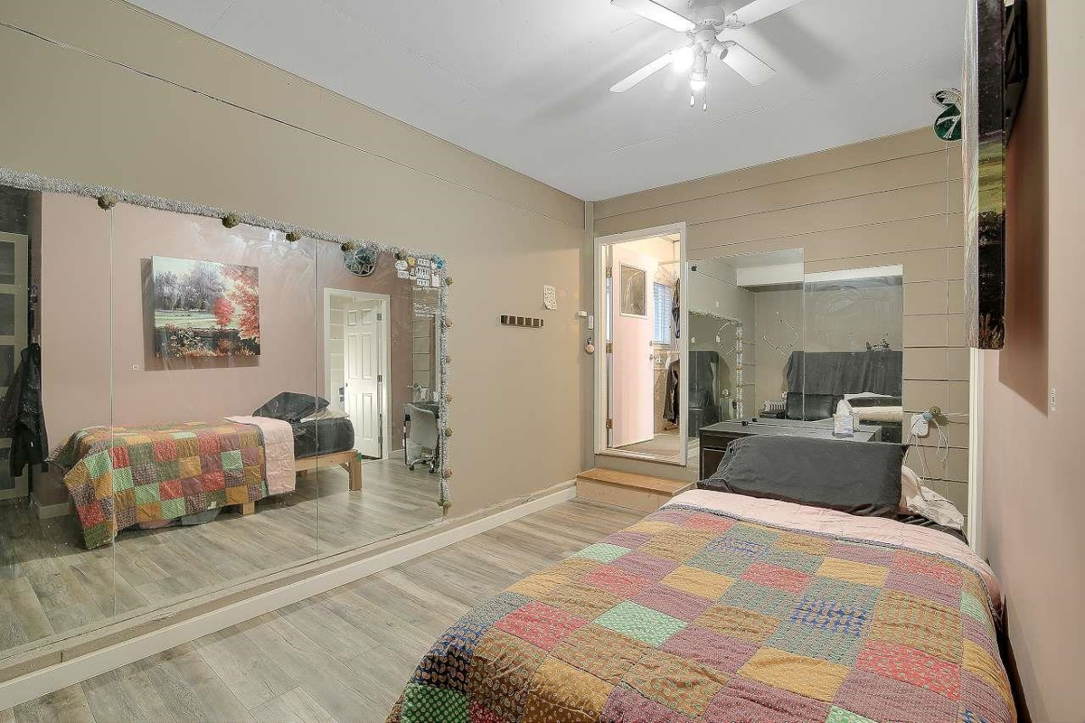 Bedroom 4 Photo of 24835 Smith Avenue, Maple Ridge, BC