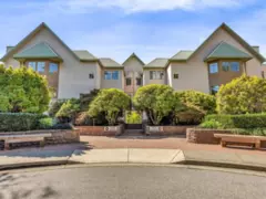 204 6735 Station Hill Court, Burnaby, BC
