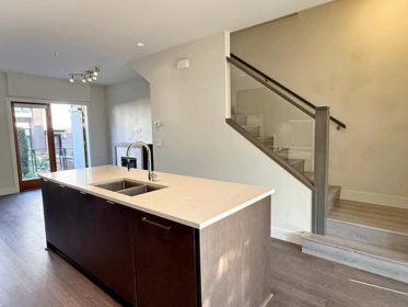 Kitchen Island Photo of 6180 Oak Street, Vancouver, BC