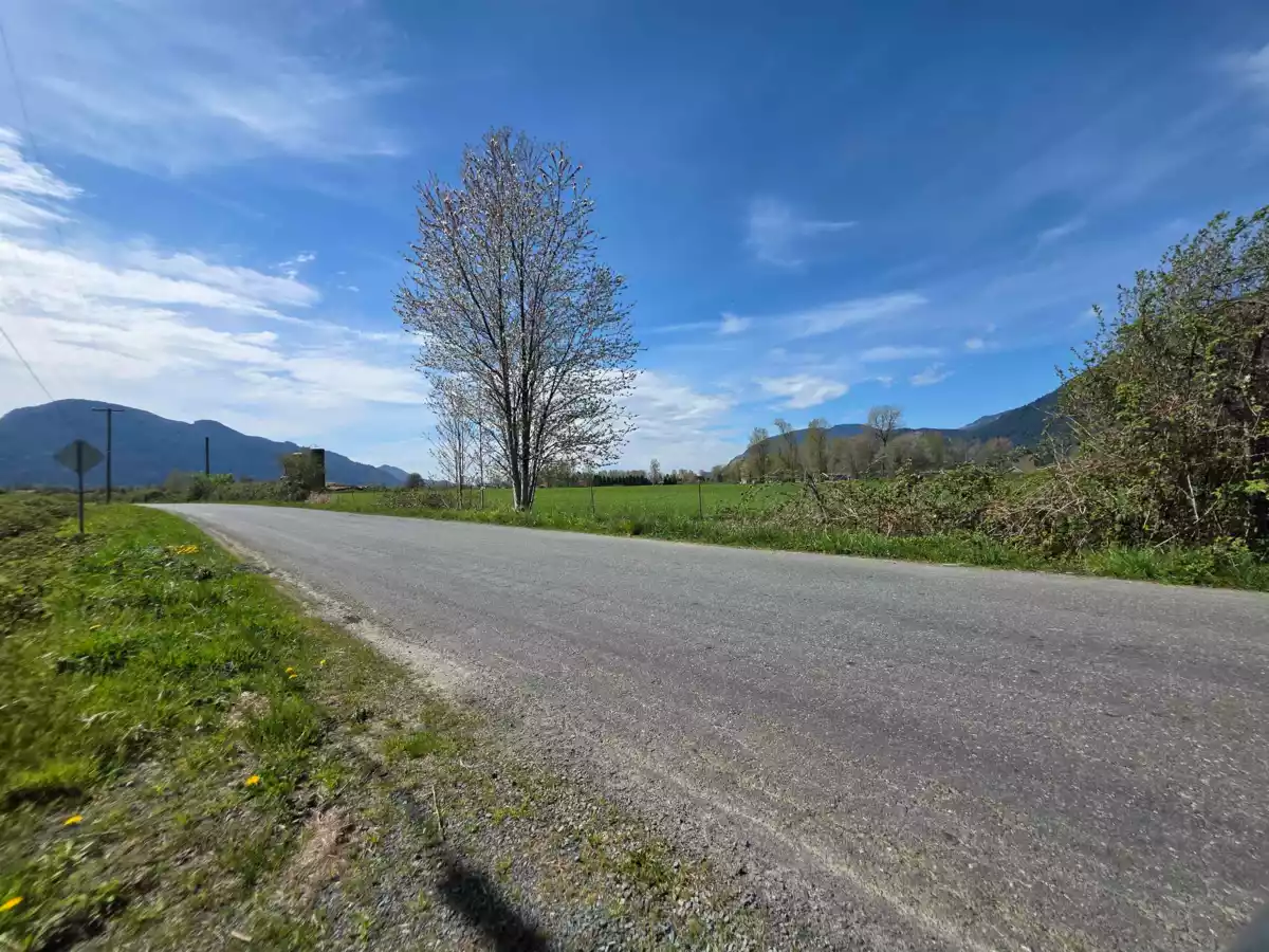Basement Recreation Room Photo of 41582 Nicomen Island Trunk Road, Mission, BC