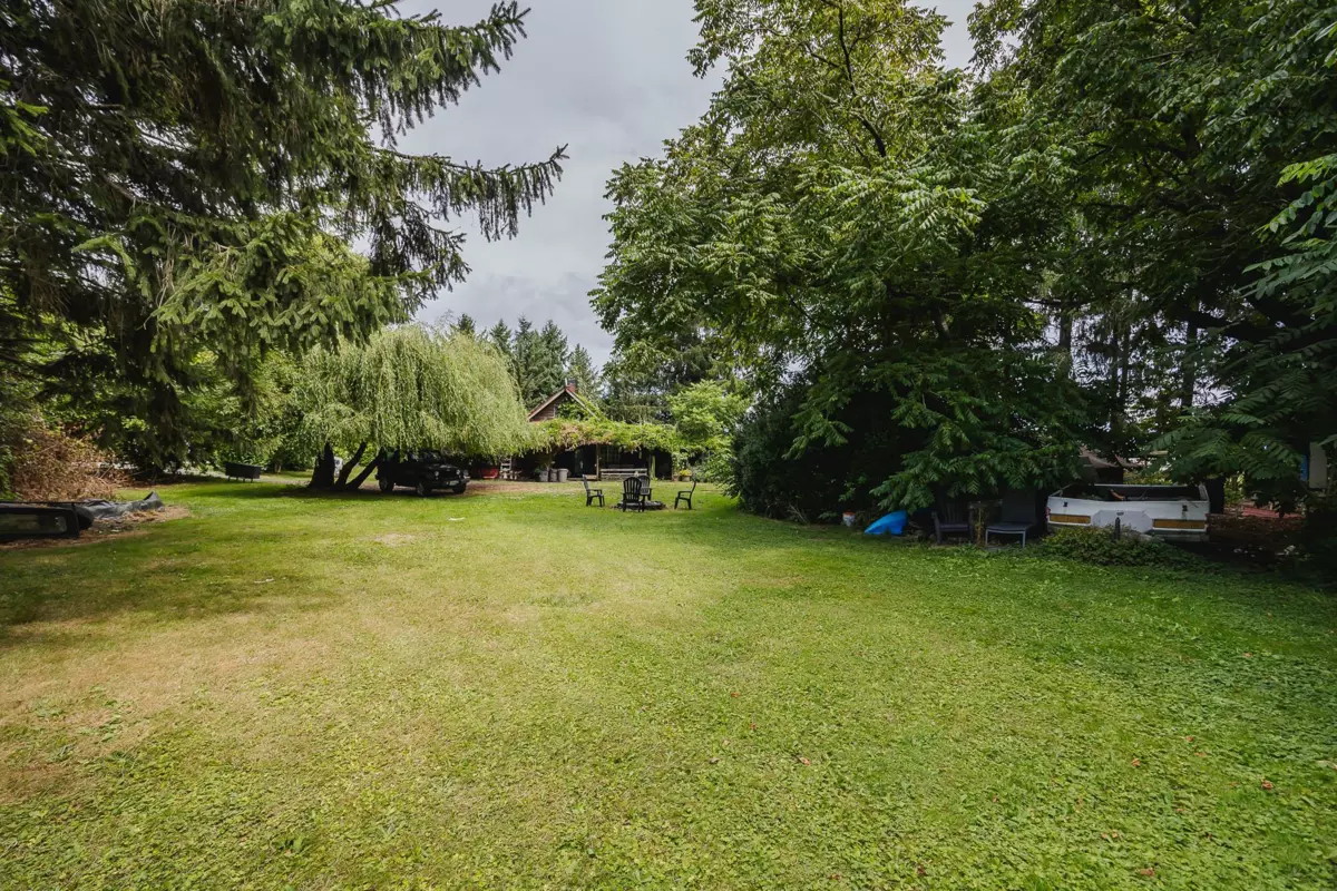Breakfast Nook Photo of 41582 Nicomen Island Trunk Road, Mission, BC