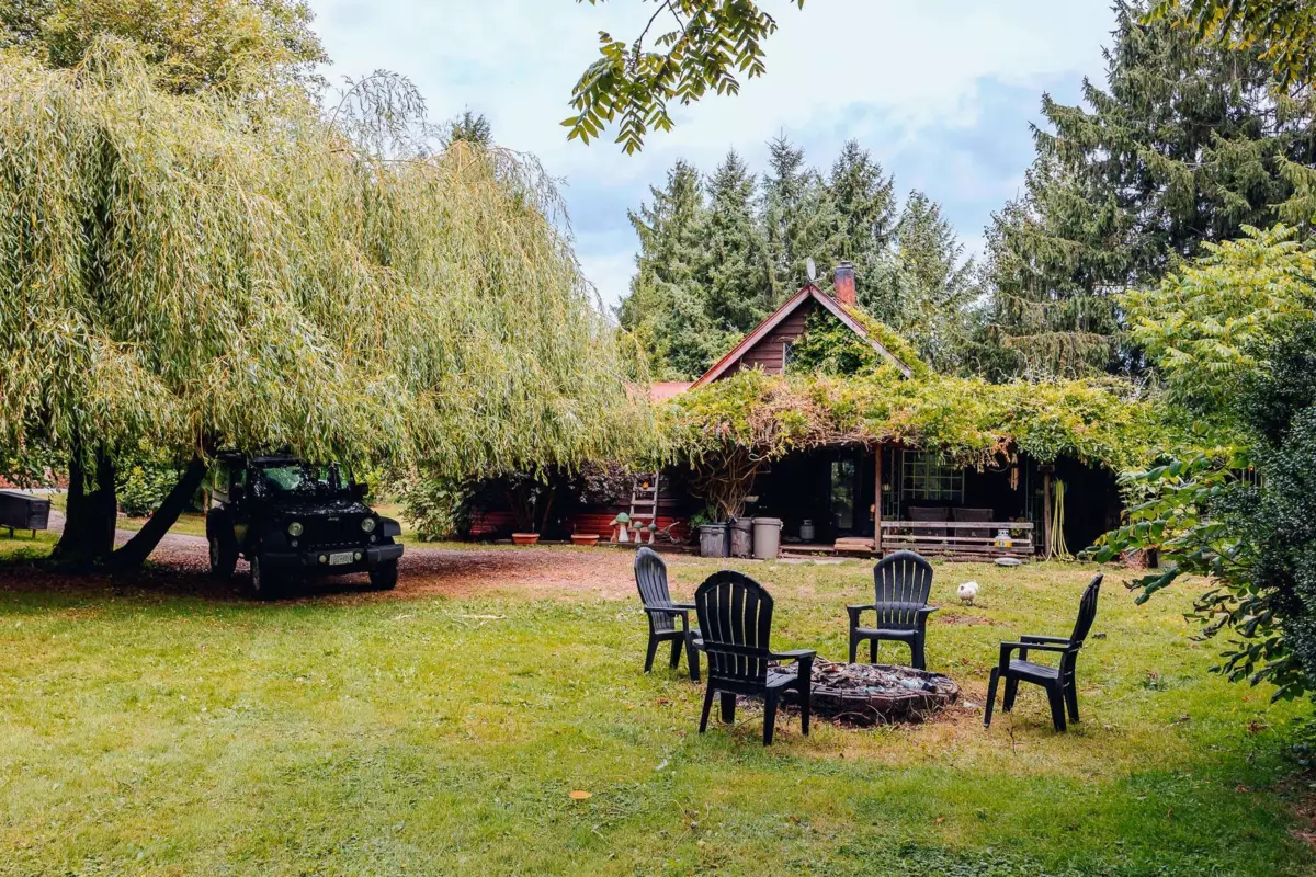 Family Room Photo of 41582 Nicomen Island Trunk Road, Mission, BC