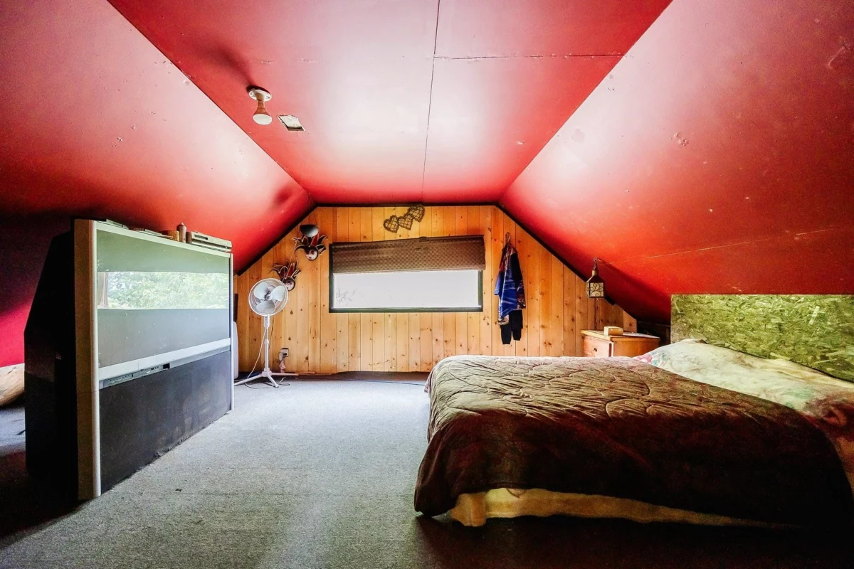 Guest Bathroom Photo of 41582 Nicomen Island Trunk Road, Mission, BC