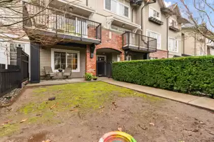 173 2450 161 A Street, Surrey, BC, Surrey — Townhouse for sale