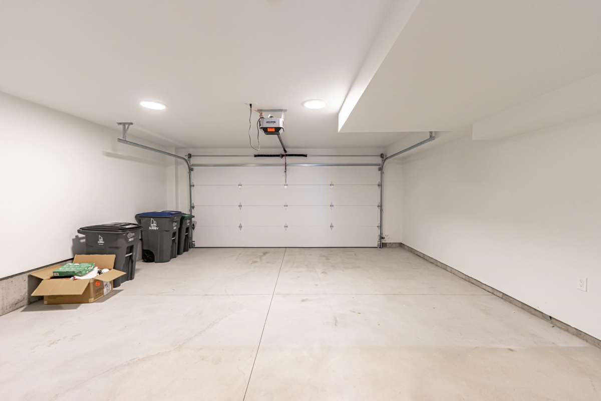 Outdoor Patio Photo of 7 16358 23a Avenue, Surrey, BC