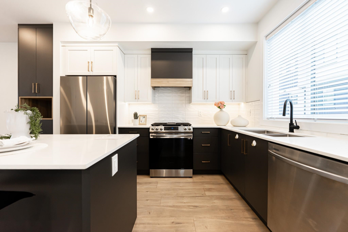 Pantry Photo of 7 16358 23a Avenue, Surrey, BC