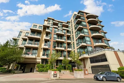 201 10 Renaissance Square, New Westminster, BC, New Westminster — Apartment/Condo for sale