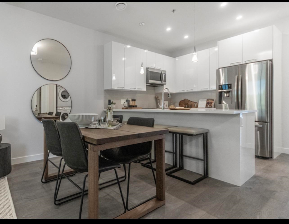 Living Room Photo of 204 7375 Horne Street, Mission, BC