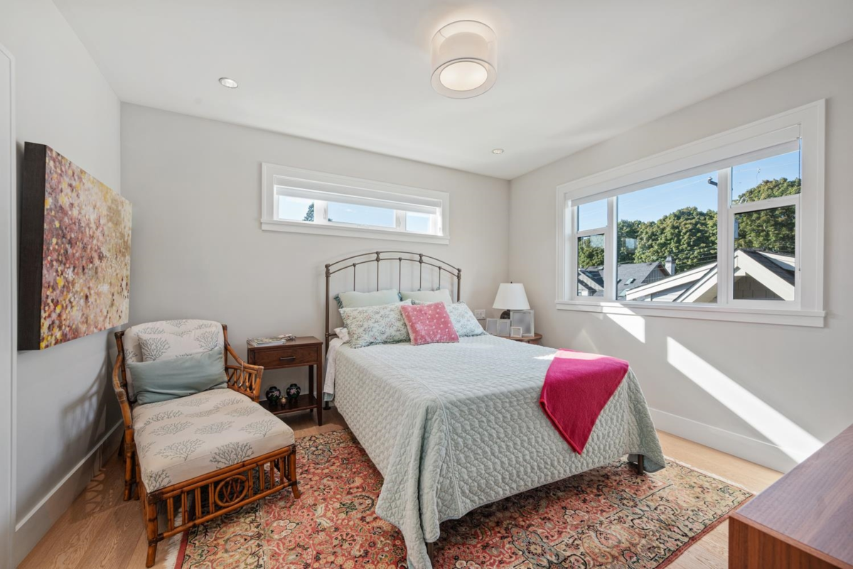 Bedroom 2 Photo of 1 123 W 14 Avenue, Vancouver, BC