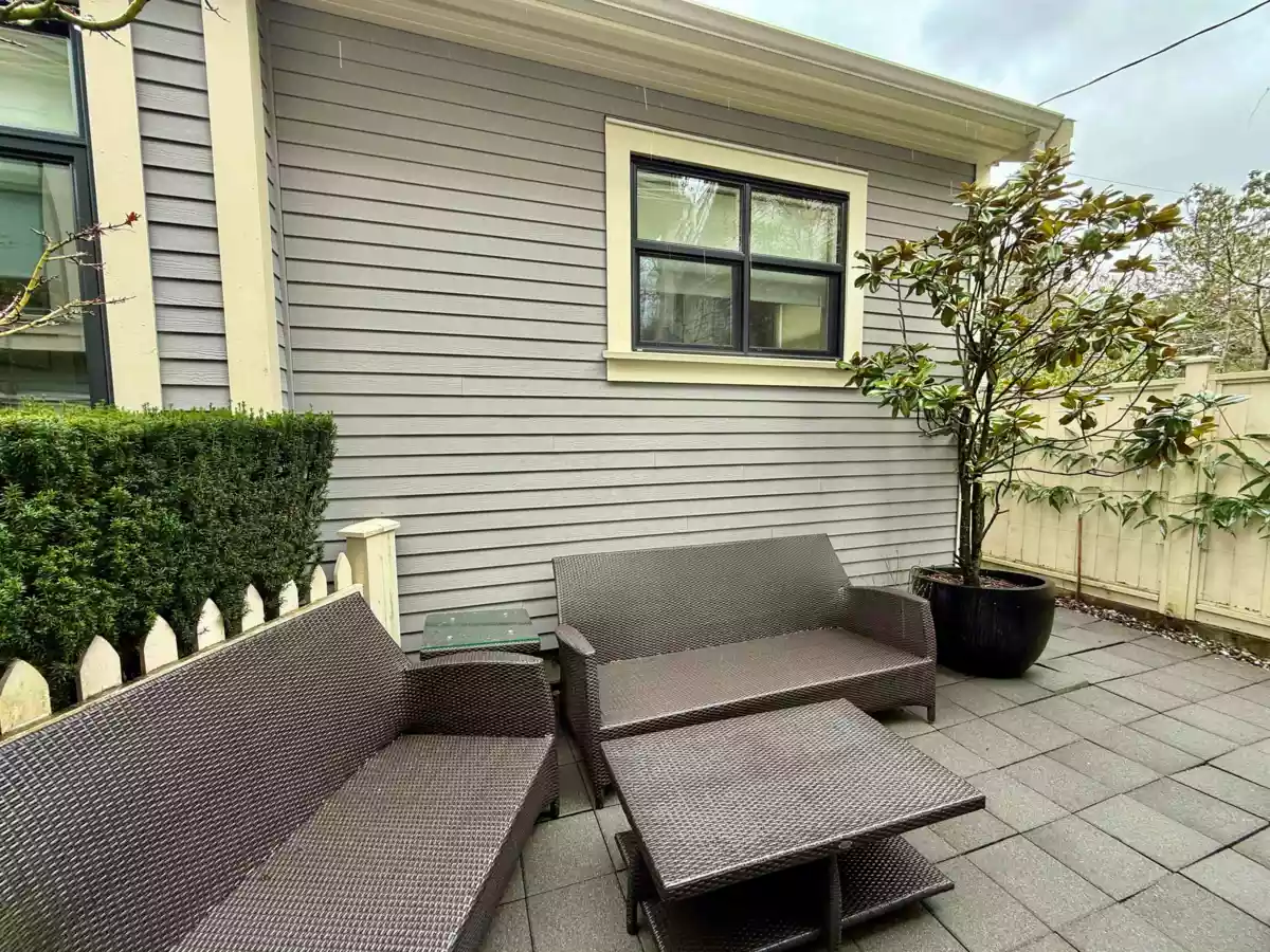 Outdoor Patio Photo of 1 123 W 14 Avenue, Vancouver, BC