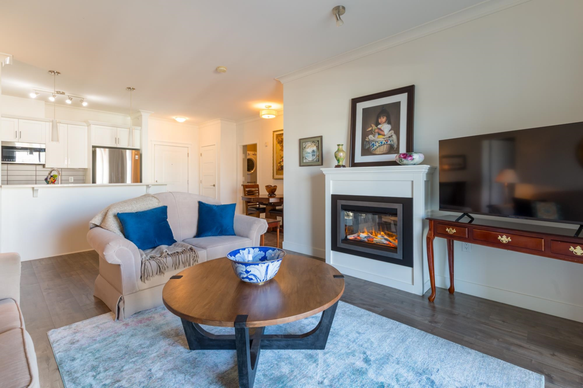 Guest Bathroom Photo of 408 45630 Spadina Avenue, Chilliwack, BC