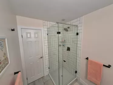 Hallway Photo of 3 5600 Ladner Trunk Road, Delta, BC