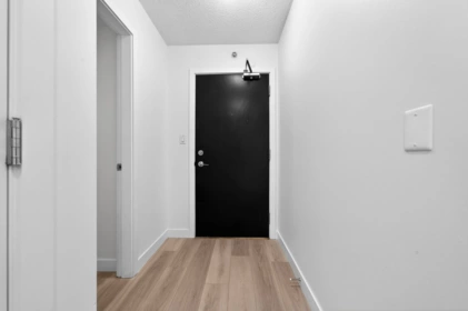 Hallway Photo of 1102 188 Keefer Place, Vancouver, BC
