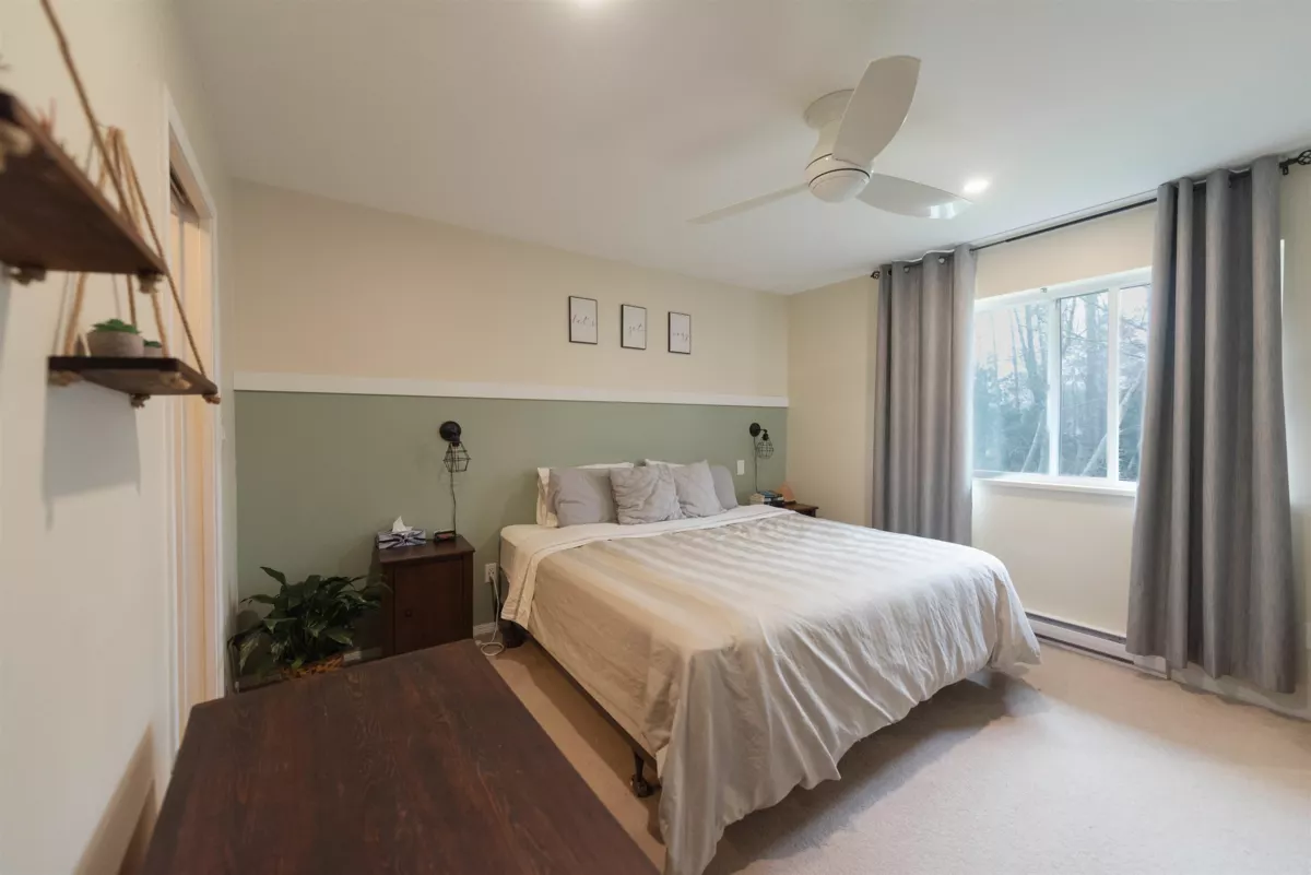 Bedroom 2 Photo of 111 5711 Ebbtide Street, Sechelt, BC