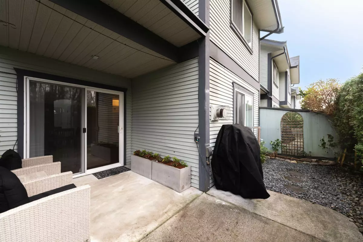 Laundry Room Photo of 111 5711 Ebbtide Street, Sechelt, BC