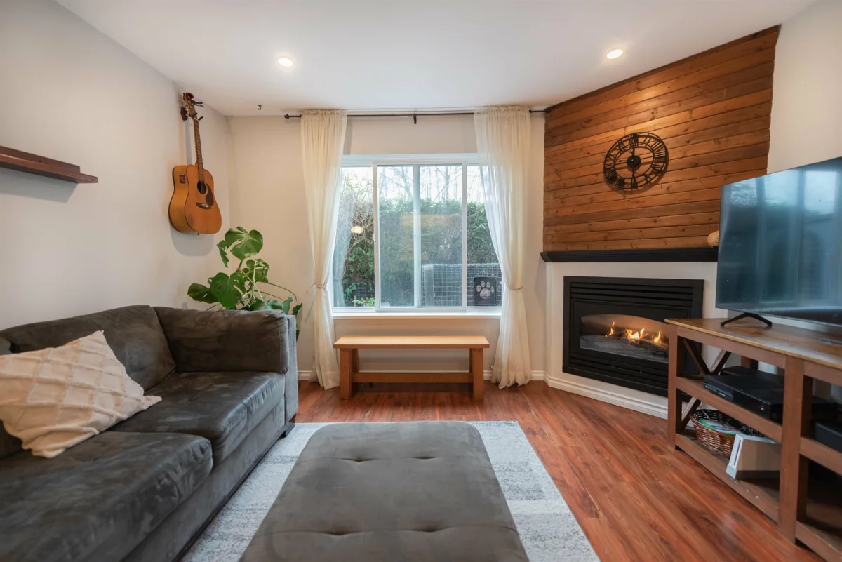 Primary Bedroom Photo of 111 5711 Ebbtide Street, Sechelt, BC