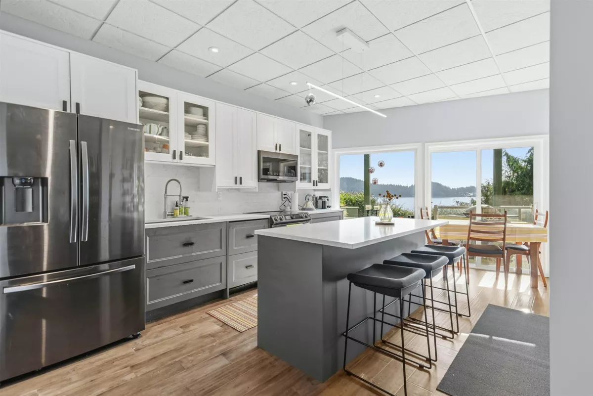 Backyard Photo of 481 Central Avenue, Gibsons, BC