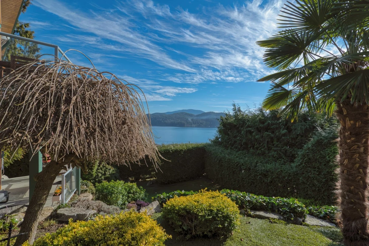 Community Amenities Photo (Clubhouse) of 481 Central Avenue, Gibsons, BC