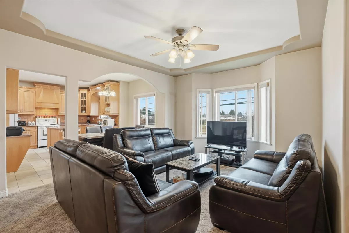 Pantry Photo of 6593 125a Street, Surrey, BC