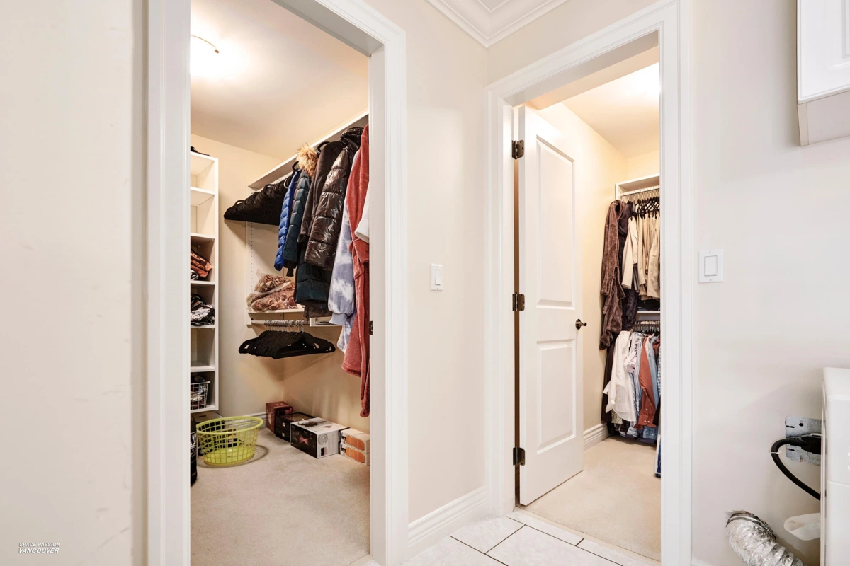 Basement Recreation Room Photo of 3937 Elmwood Street, Burnaby, BC