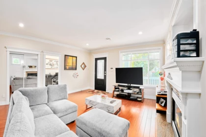 3937 Elmwood Street, Burnaby, BC